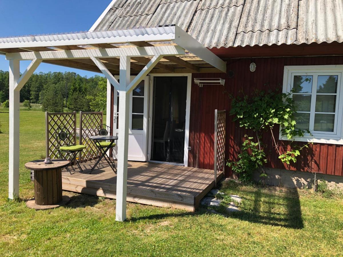 Sarapuu puhkemaja Villa Hullo Bagian luar foto